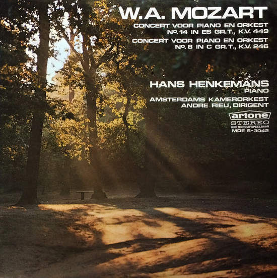 Cover of Mozart: Piano Concerto No.8 & 14