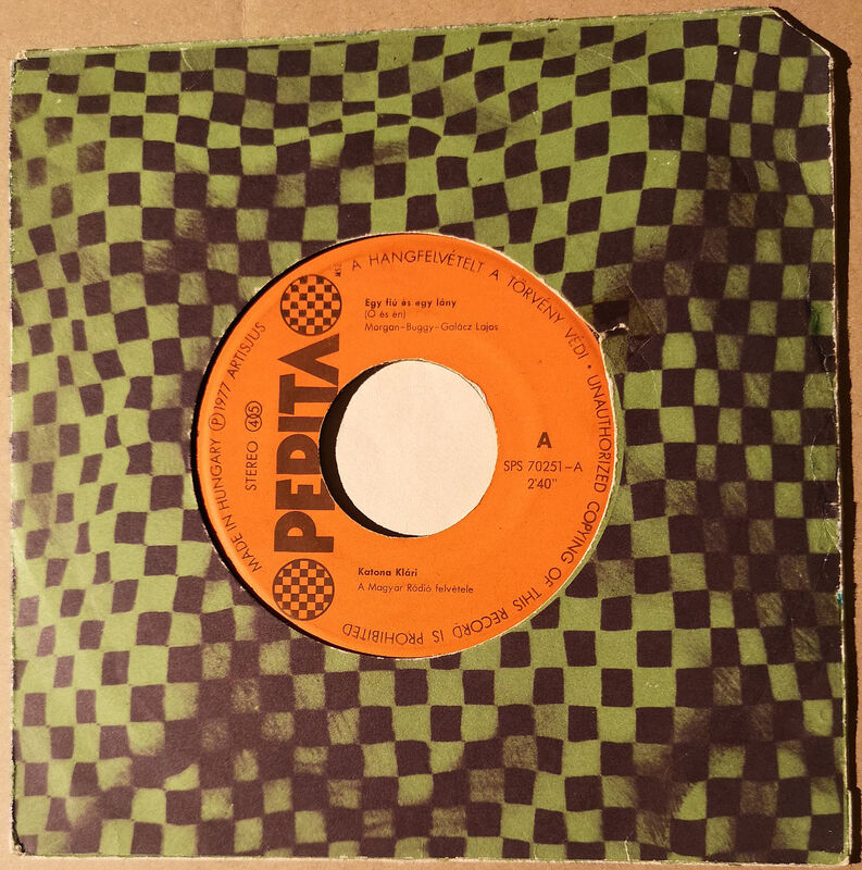 Cover of Egy Fiu Es Egy Lany - A Szerelem Voltal