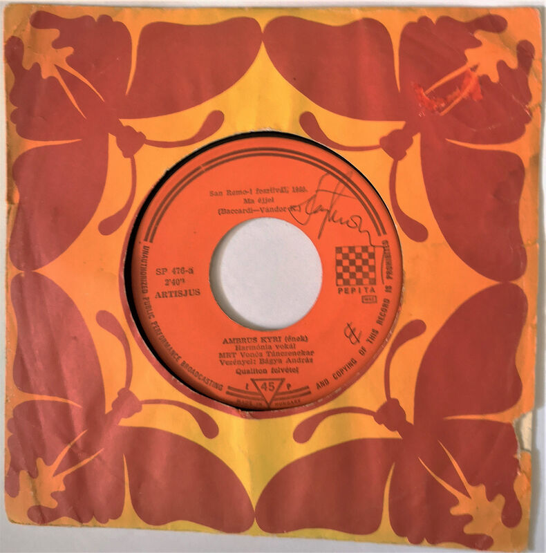 Cover of Ma Ejjel / Feher Haziko ( Una Casa Bianca)