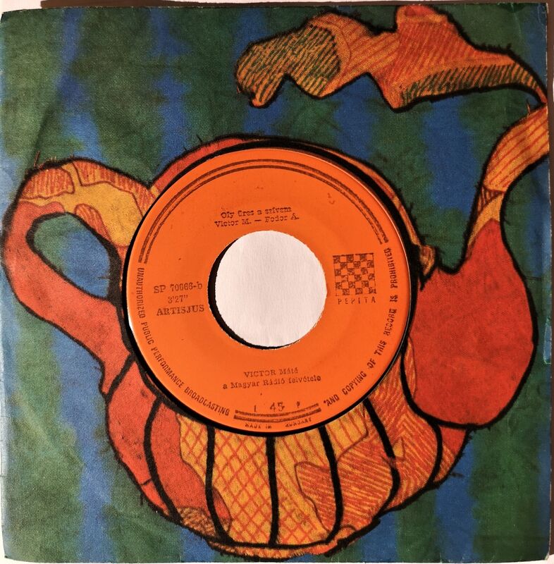 Cover of Rosszkor Szoltak Ram / Oly Ures A Szivem