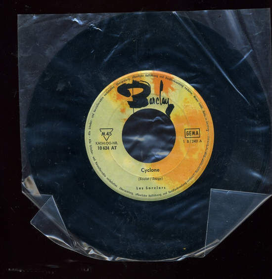 Cover of Cyclone / Caravelle