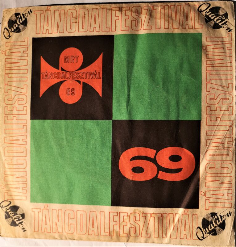 Cover of Kislany A Zongoranal / En, Aki Nala Jartam