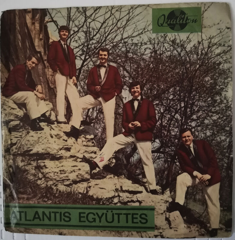 Cover of Holnap Delutan Otkor / Mulo Nyar / Alomvilag / Aso-kapa