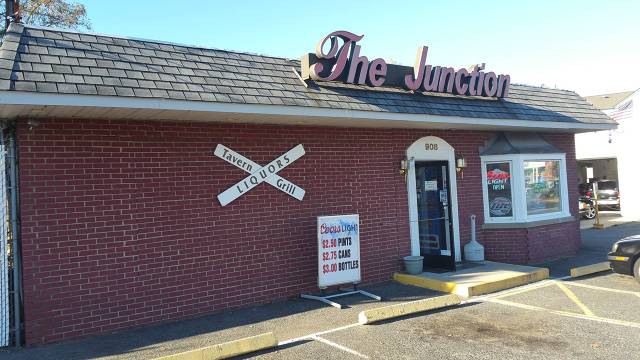 https://www.facebook.com/junctionliquorsbar