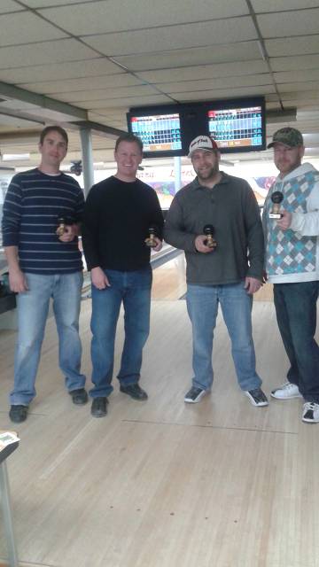 Winter Bowling 2014 Champs
TURKEY BAGGERS