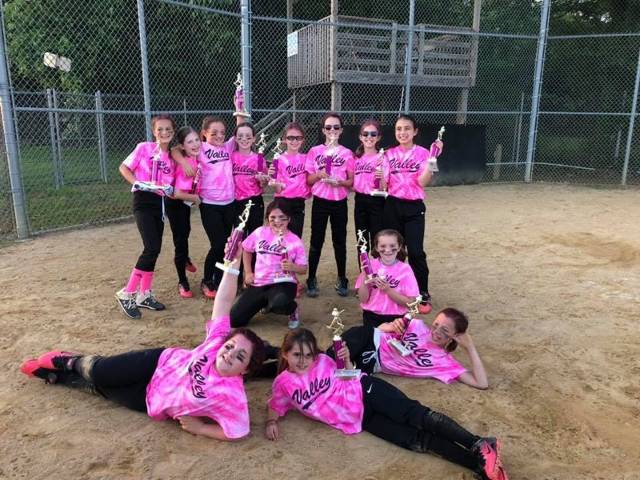 2019 Softball Minors Champs - Pink