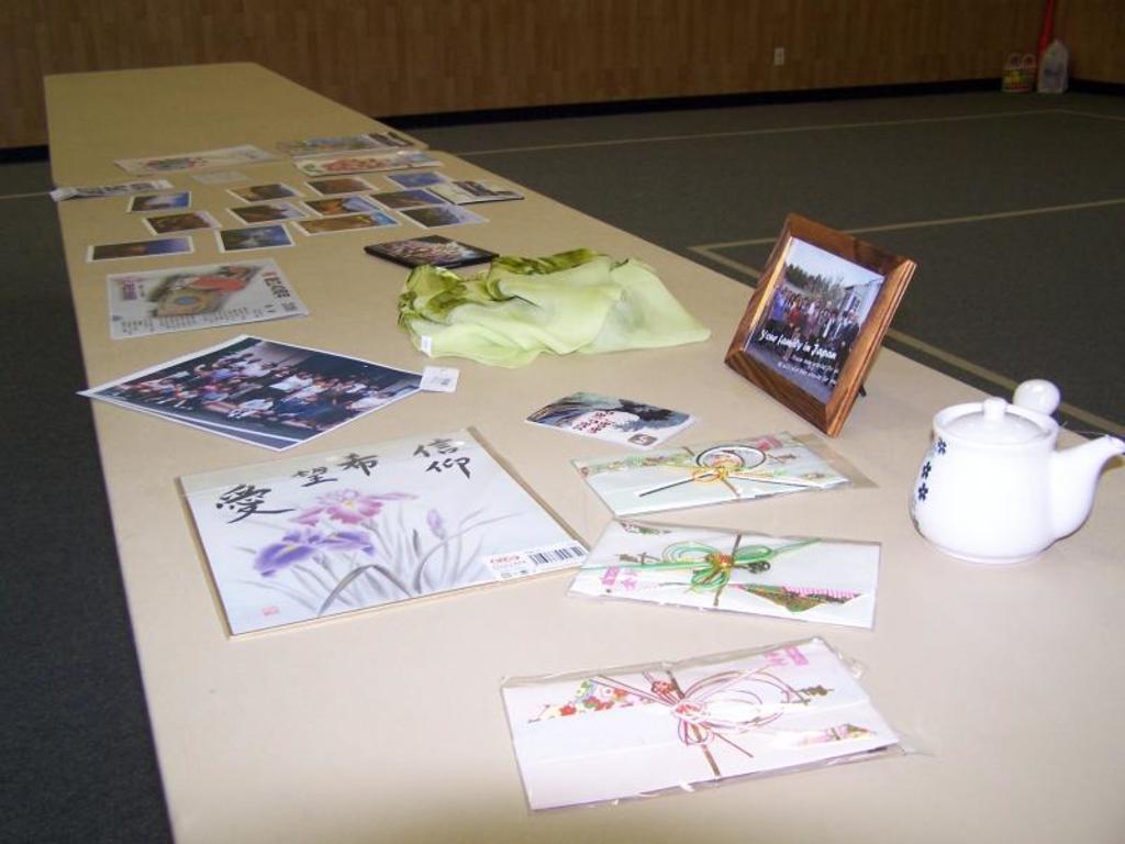 Displayed items of Japan Mission Trip 2009