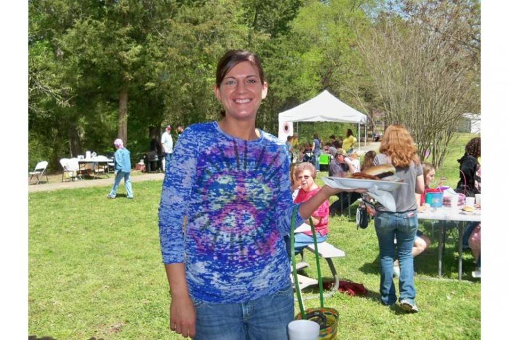 Misti Simmons enjoying Bogata Fest