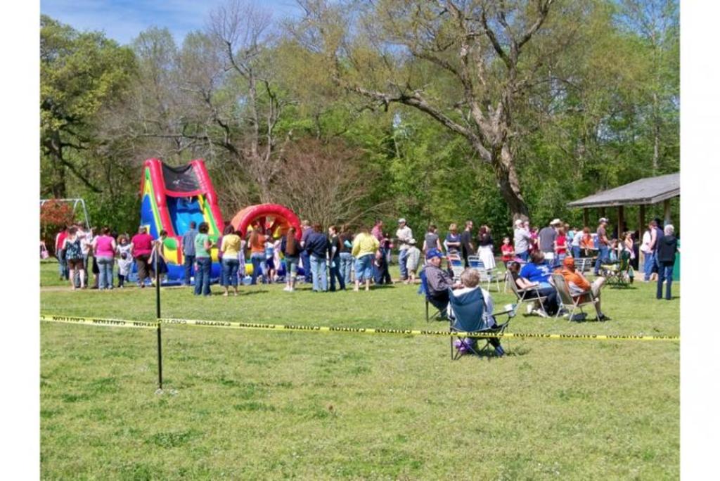 People from the community enjoying Bogata Fest