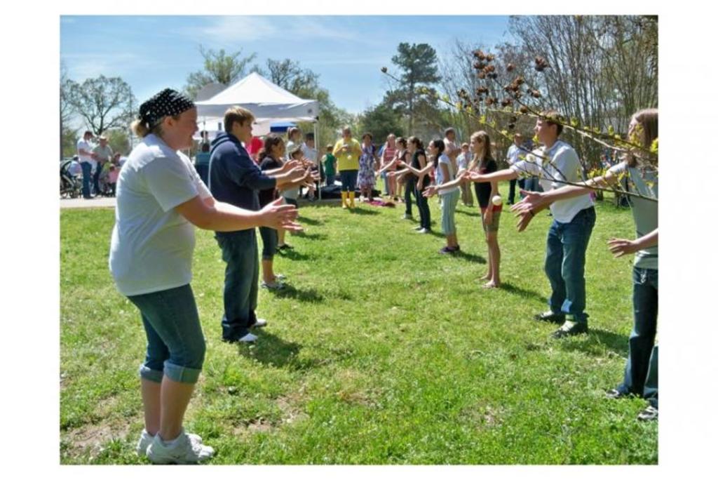 Egg toss
