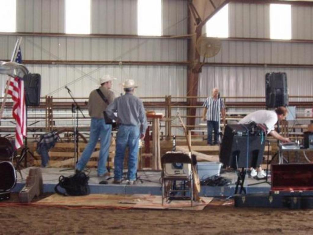 Getting read to strike up the band to the Lord's glory.