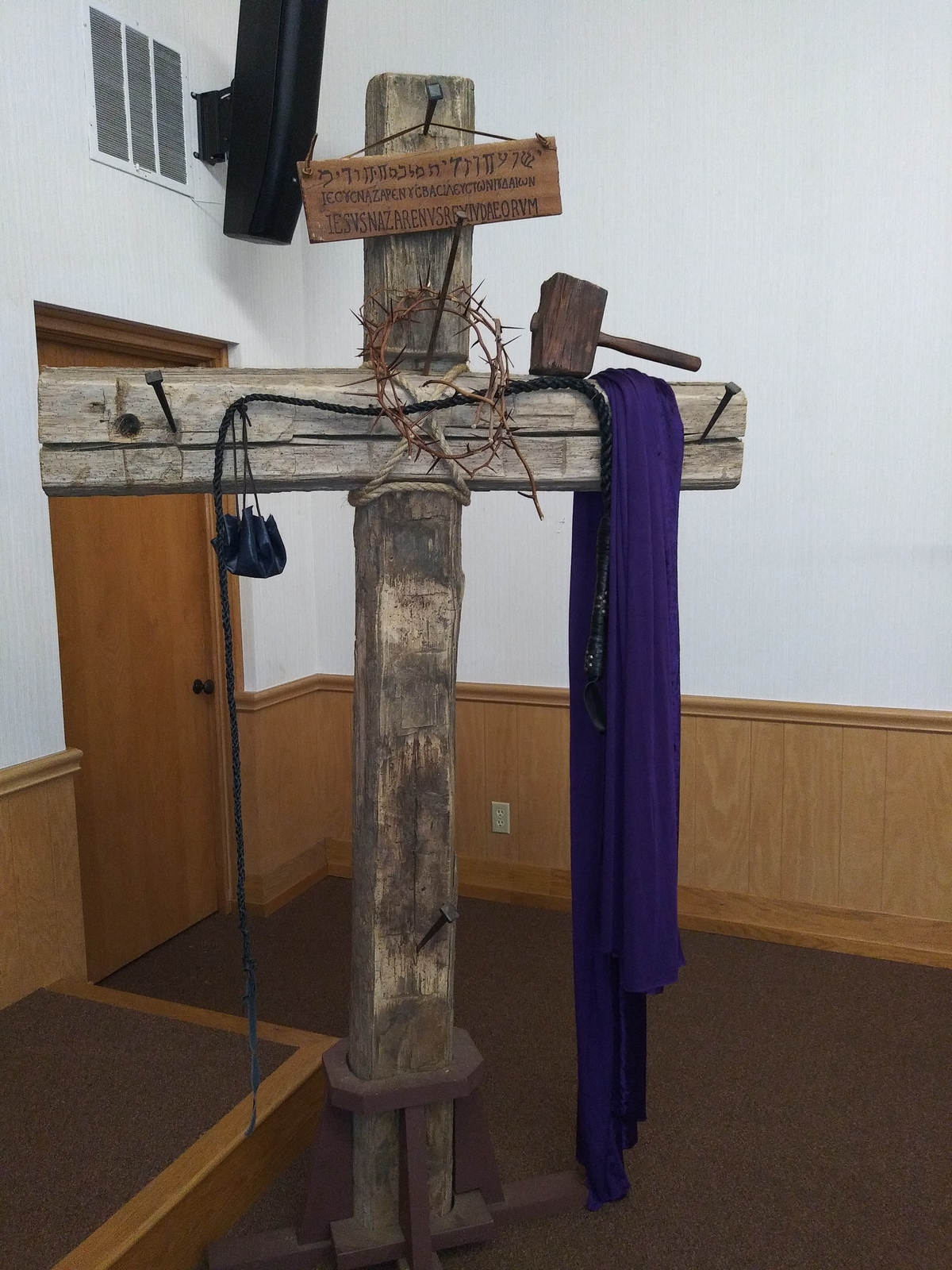 Week 4 King of Jews Sign & Nails : John 19:16b-23a