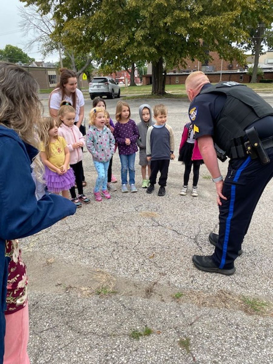 Children got to ask questions (or tell the officers what they liked to eat...;))