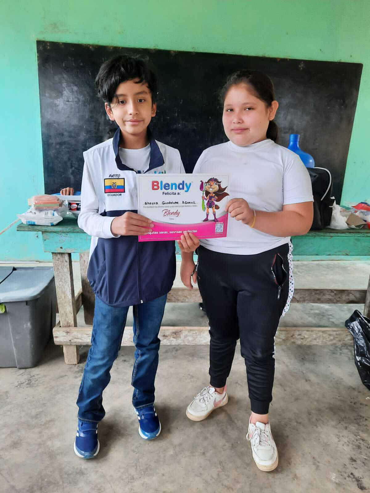 Brigada Odontológica Comuna Tsáchila El Poste