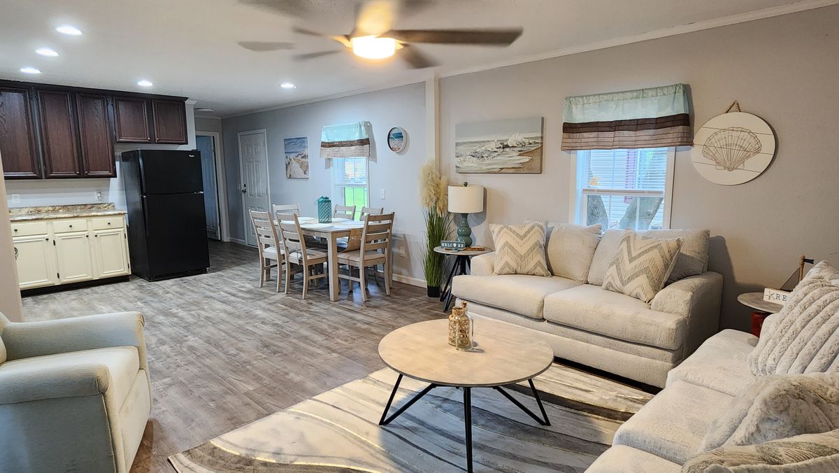 Ferrell Mobile Homes FINISHED DRYWALL 16x80 3 Bed, 2 Bath Sunshine