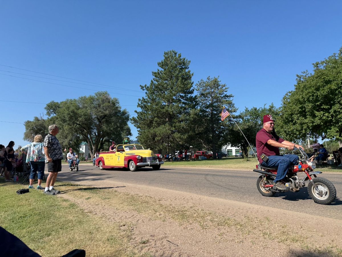 Parade Entry: Fort Hays Shrine Club