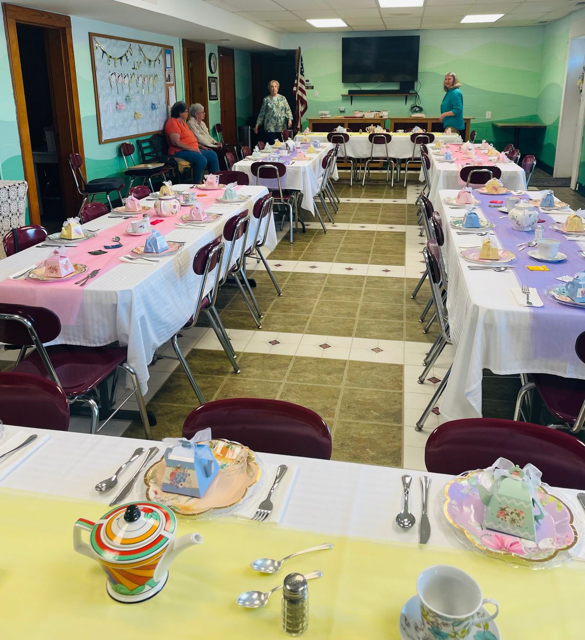 Beautiful job decorating for our Qtrly Women's Dinner 03/26/2026