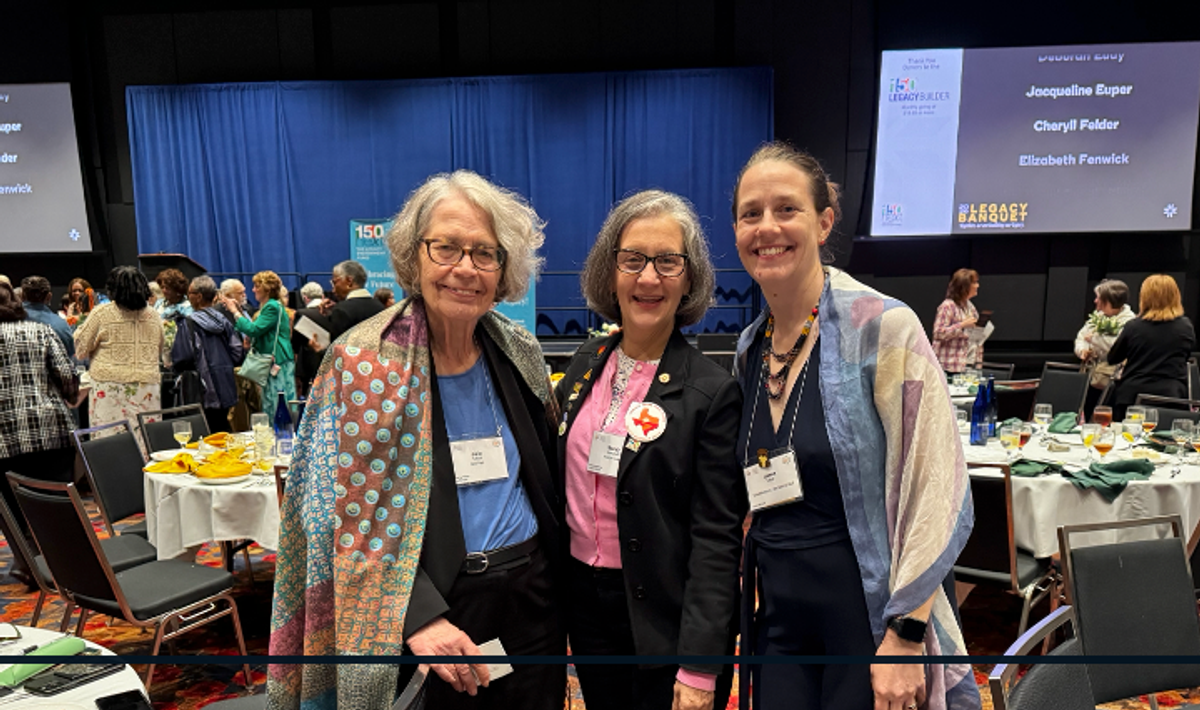Julia Tulloch, Wendy Campbell and Jessica Tulloch