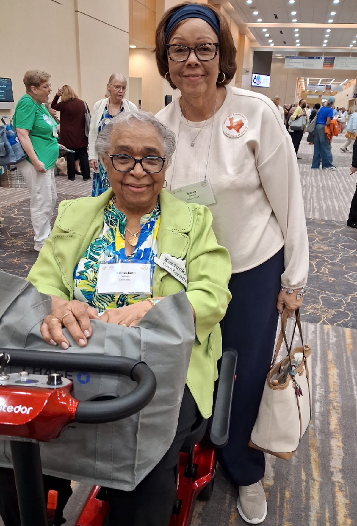 Relatives unite! Brenda Johnson was happy to see a relative, Rosaliee Nelson from Kentucky. Brenda was not aware she was attending. Nor, did Rosaliee know Brenda was attending.