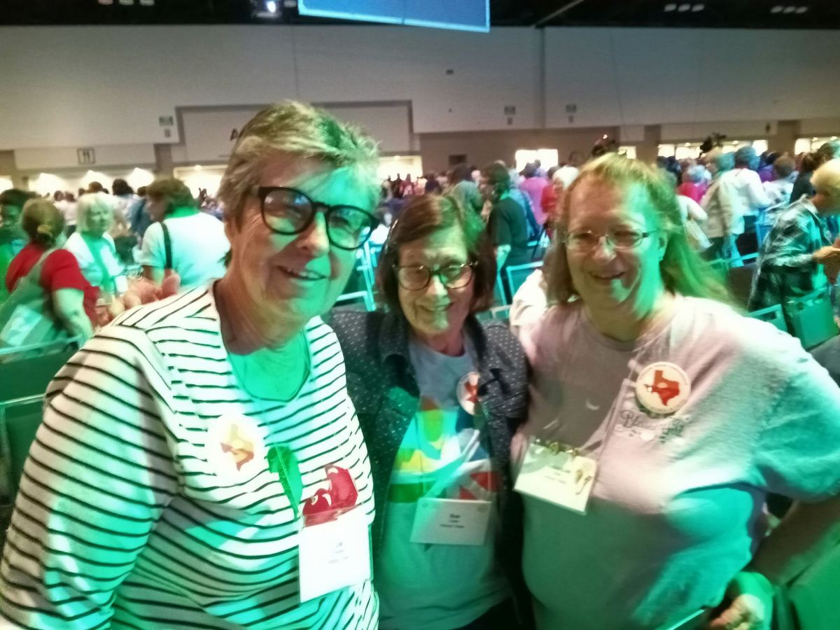 Room mates Lila Hoobler, Sue Cates, VelvetLee Elder