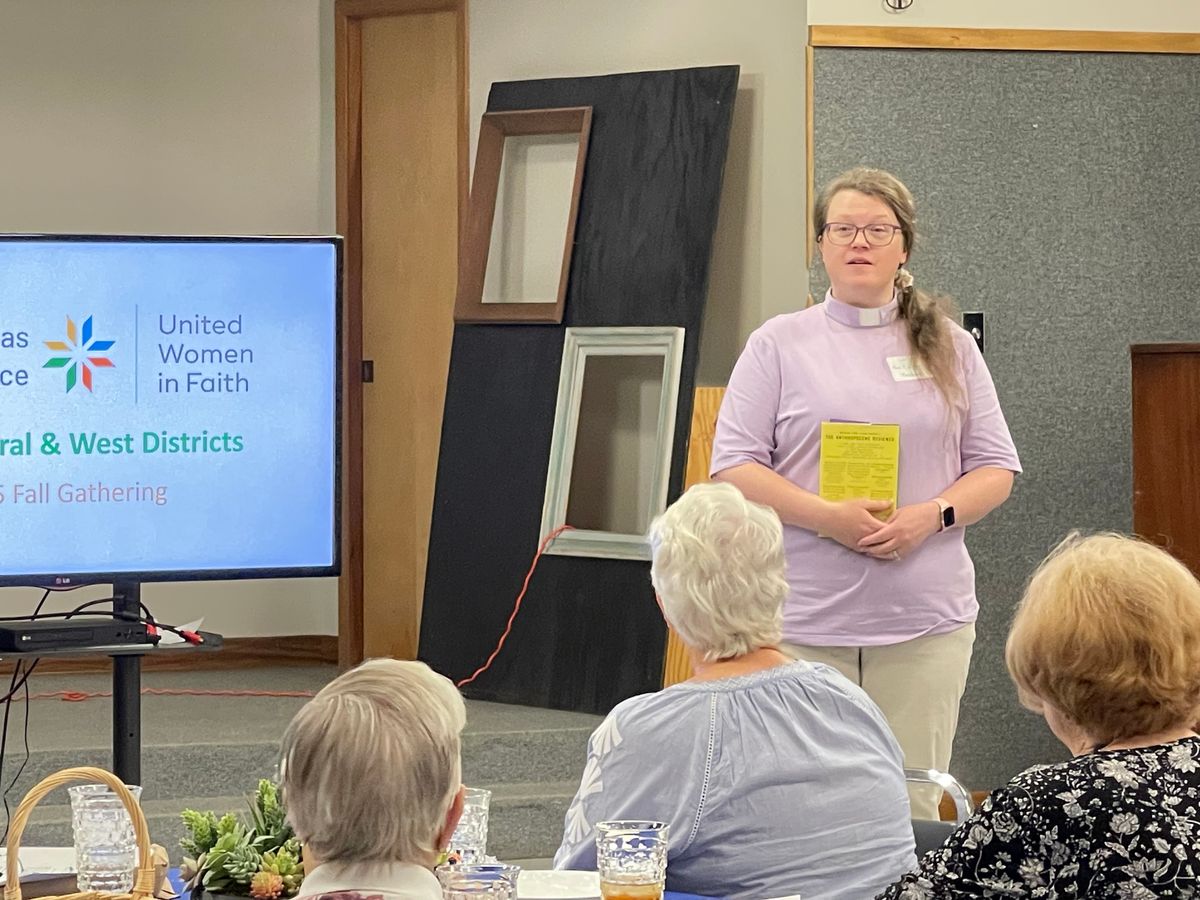 Rev. Kaiya Kershaw, Pastor at FUMC De Leon & Morton Chapel gives the devotional.