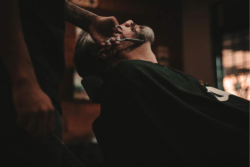 Best POS System for a Barber Shop: What You Actually Need (and What You Can Skip) thumbnail