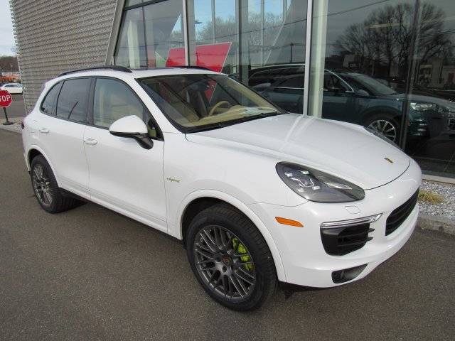 Porsche Of Wallingford >> 2017 Porsche Cayenne S E Hybrid For Sale In Wallingford Ct Myev Com Porsche Of Wallingford >> 2017 Porsche Cayenne S E Hybrid For Sale In Wallingford Ct Myev Com