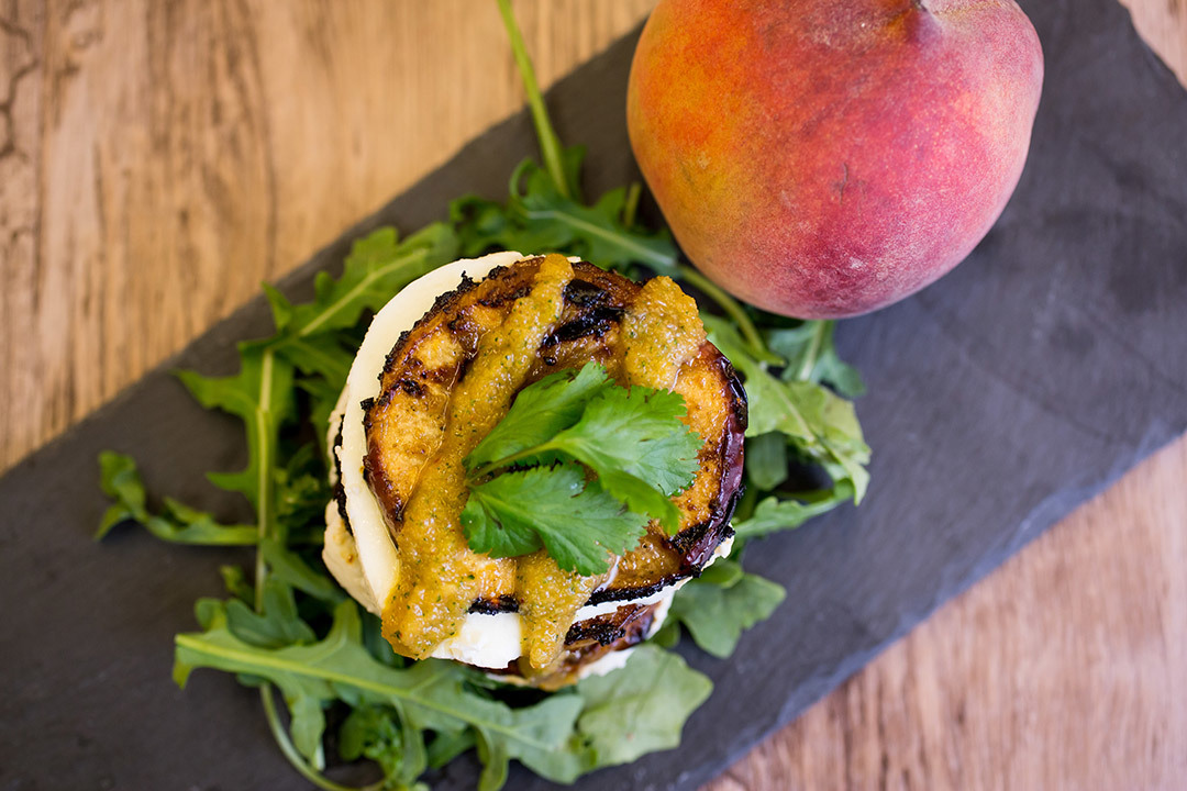 Grilled Peach-and-Mozzarella Salad Recipe | MyHealthKC