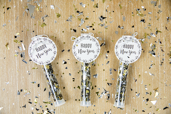DIY New Years Eve Party Poppers