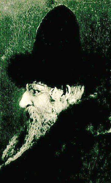 Portrait of Rabbi David Moses Friedman of Chortkov wearing the unique shtreimel of the Ruzhin dynasty (courtesy of Wikipedia)
