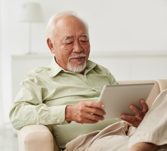 Reading news