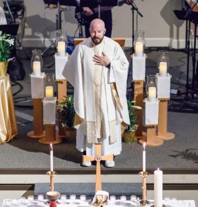 Pastor David Hansen preaching on Easter Sunday