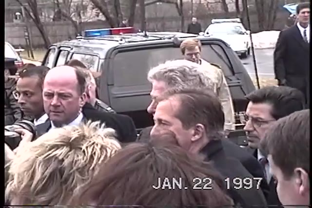 Shaking hands with Bill Clinton - home video scene