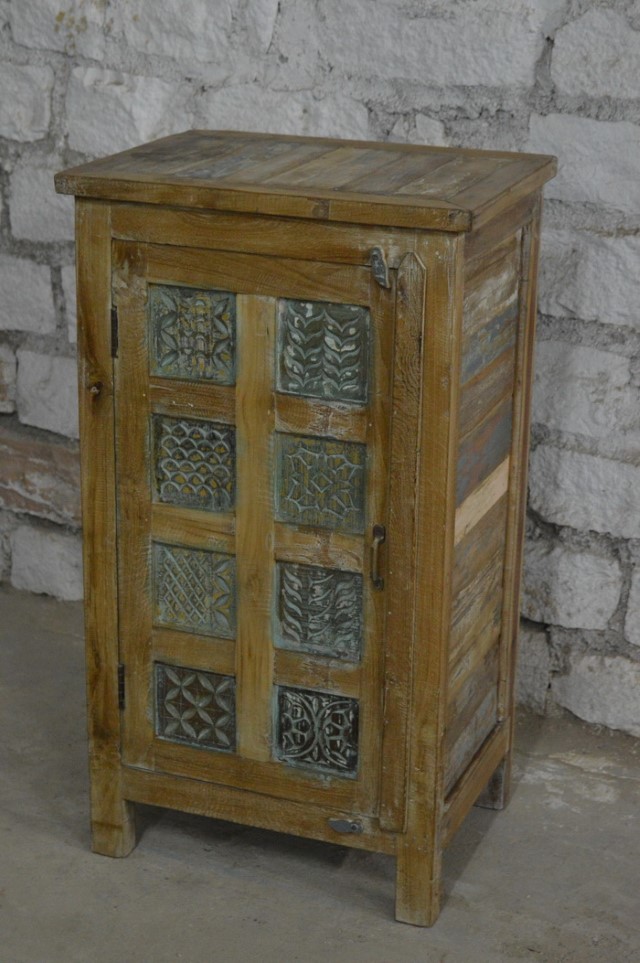 reclaimed wood bedside table