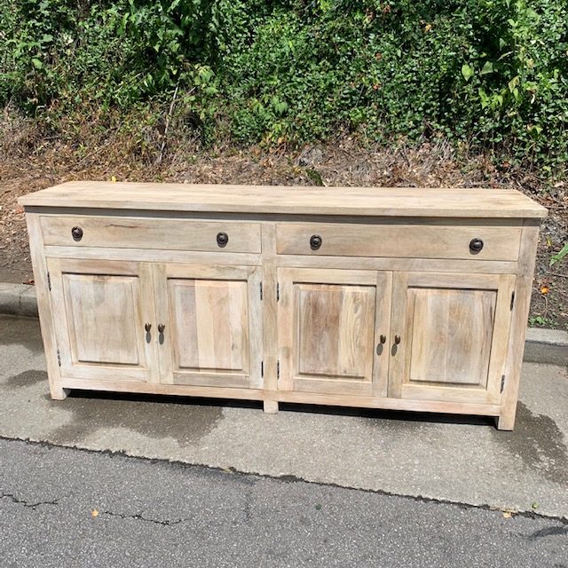 Furniture Store Atlanta, GA Nadeau Buckhead Unique & Affordable.