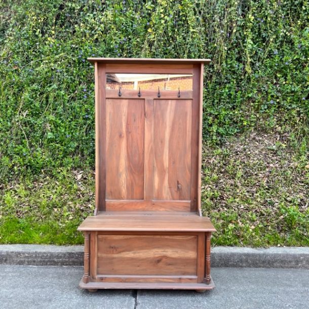 Furniture Store Atlanta, GA Nadeau Buckhead Unique & Affordable.