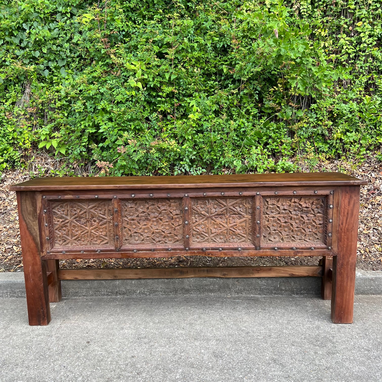 Furniture Store Atlanta, GA Nadeau Buckhead Unique & Affordable.