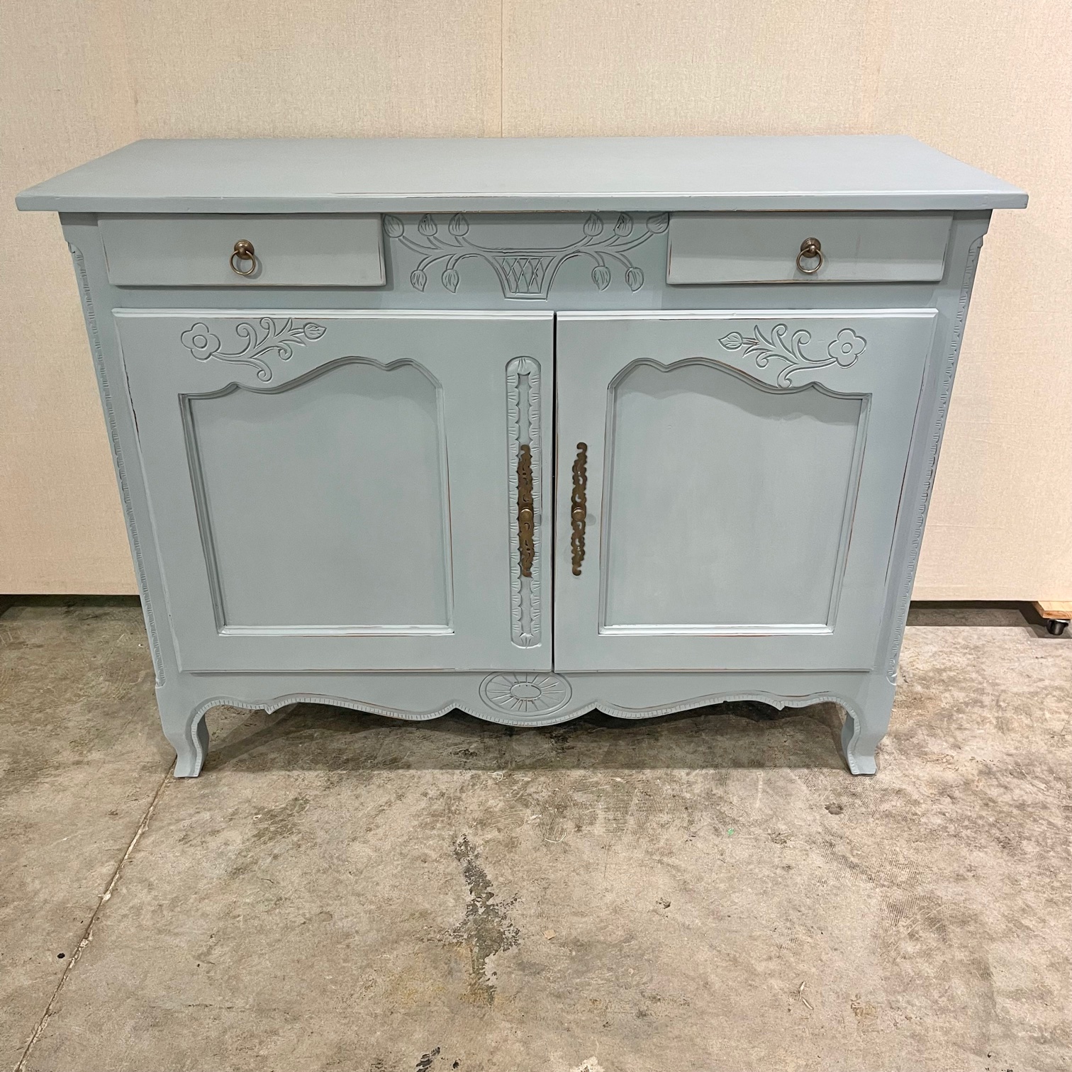 Furniture Store Charleston, SC Nadeau Unique & Affordable.