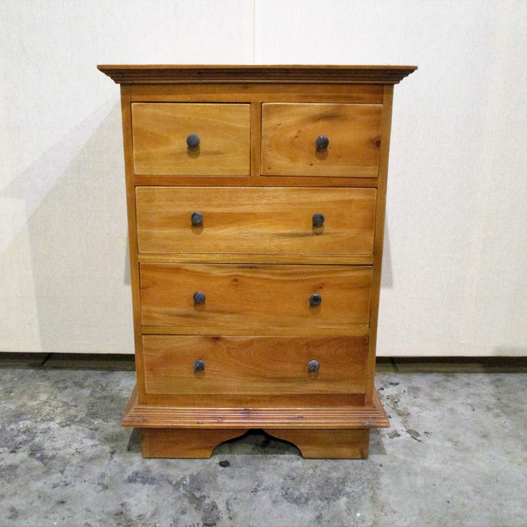 Mahogany FiveDrawer Dresser Nadeau Charleston