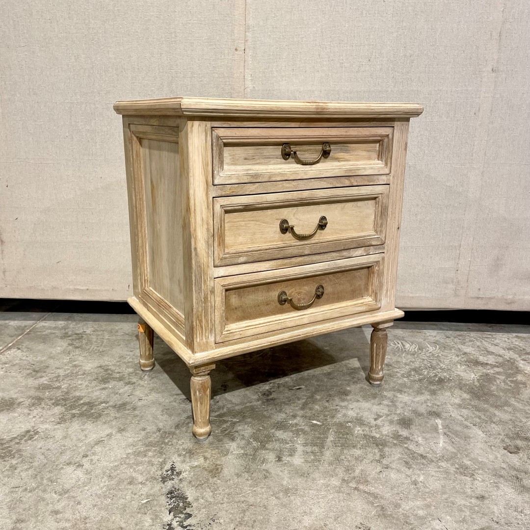 Furniture Store Charleston, SC Nadeau Unique & Affordable.