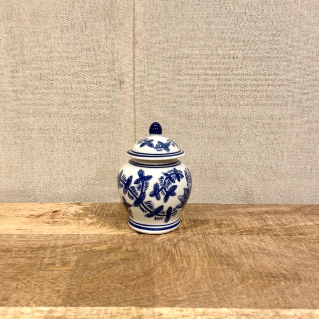 Furniture Store Charleston, SC Nadeau Unique & Affordable.