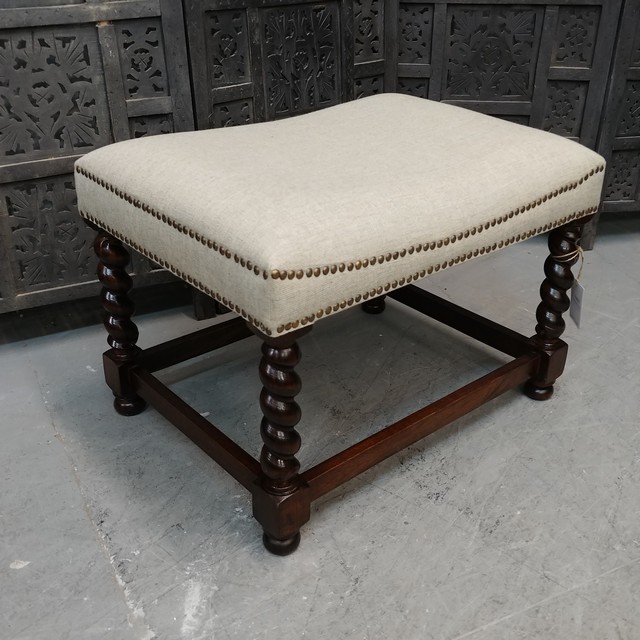 Small Bench with Upholstered Seat Nadeau Charlotte