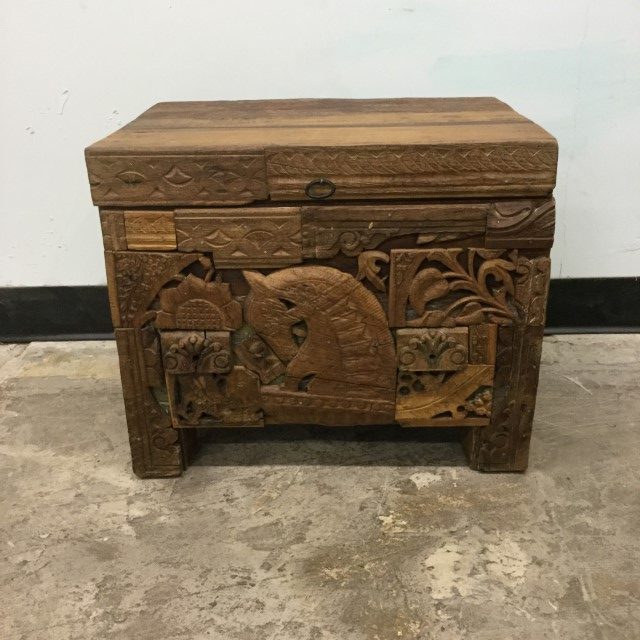 Furniture Store Charlotte, NC Nadeau Unique & Affordable.