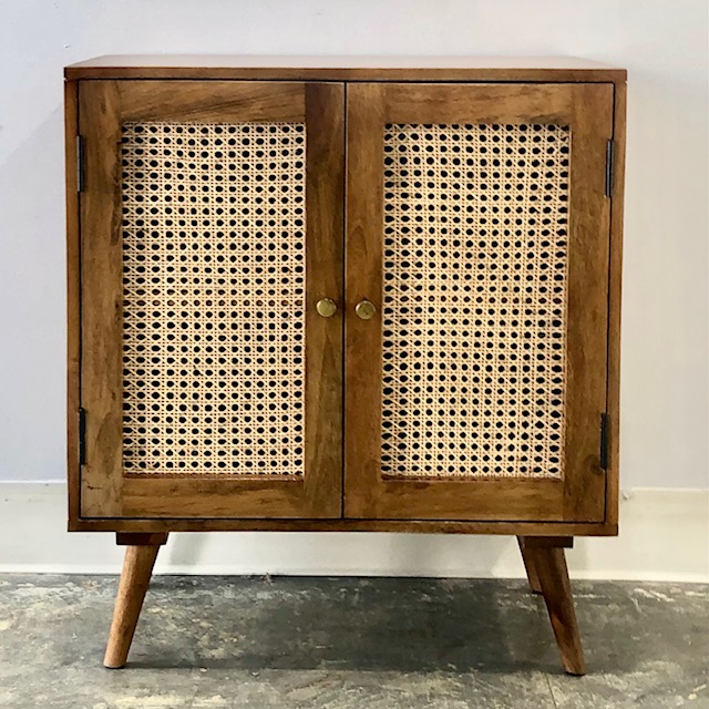 UP134WAXB Nadeau Charlotte