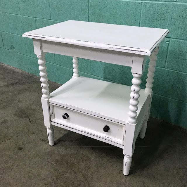 Nightstand Nadeau Dallas