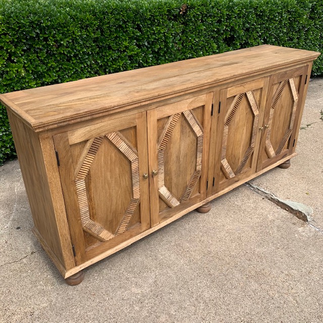 Furniture Store Dallas, TX Nadeau Unique & Affordable.