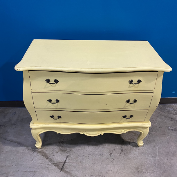 Bombay Dresser Nadeau Dallas