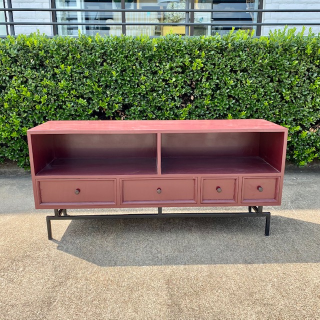 Furniture Store Dallas, TX Nadeau Unique & Affordable.