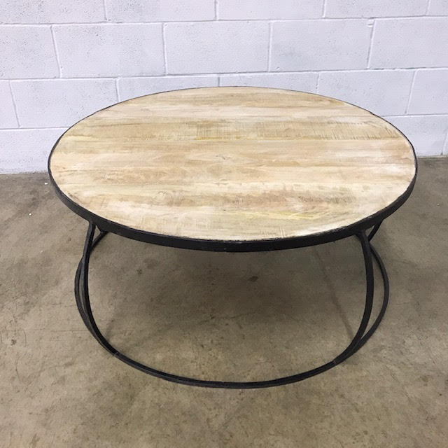 ROUND IRON TABLE SMALL Nadeau Dallas