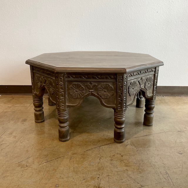 Furniture Store Dallas, TX Nadeau Unique & Affordable.